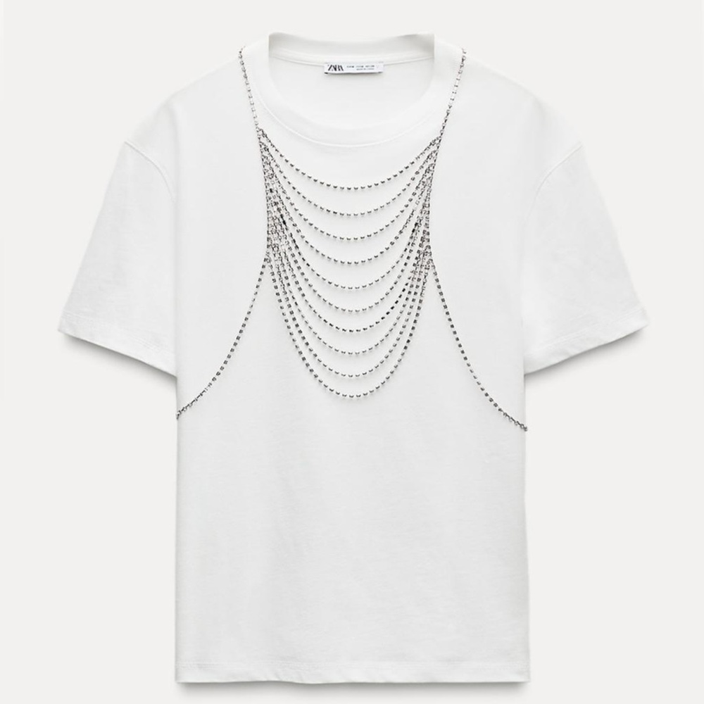 ❌❌❌SOLD ❌❌❌❌Zara Jewel necklace t-shirt